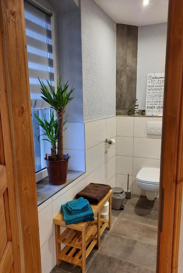 Urlaub Im Friseursalon * Sebnitz