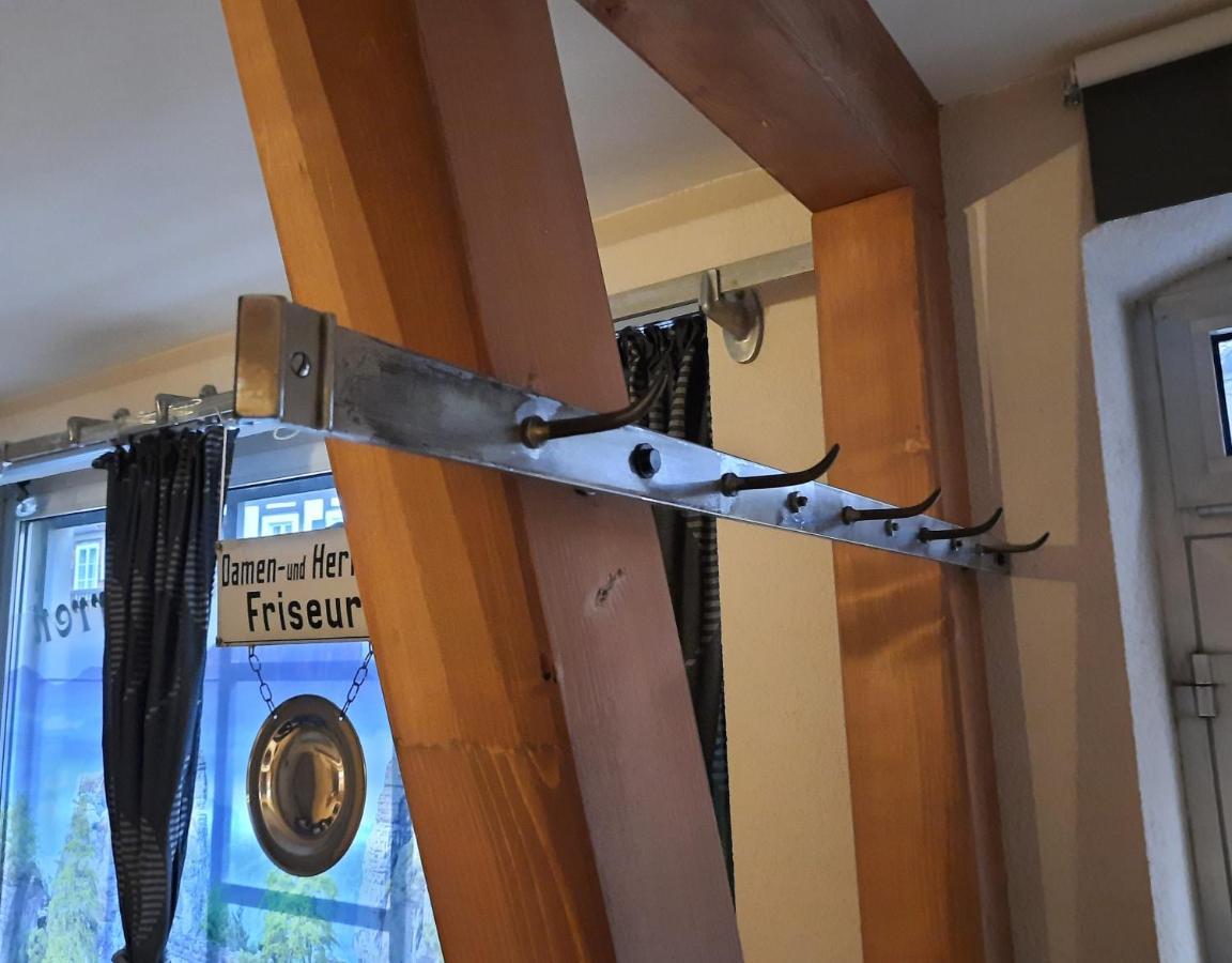 Apartment Urlaub Im Friseursalon